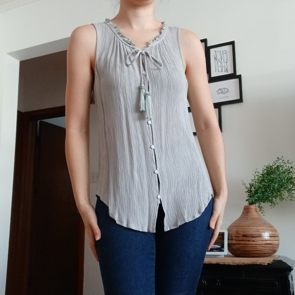 NWoT Spense Silver Gray Button Up Tank Top with Tassels